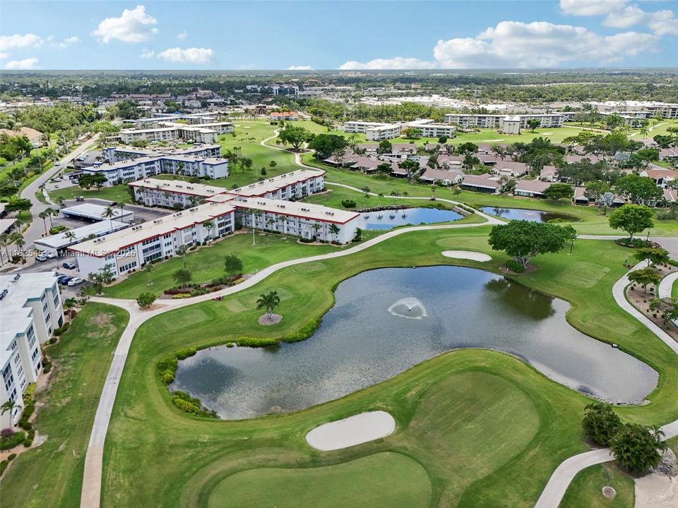 For Sale: $259,900 (2 beds, 2 baths, 1384 Square Feet)