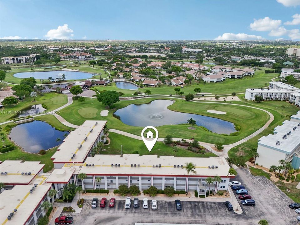 For Sale: $259,900 (2 beds, 2 baths, 1384 Square Feet)