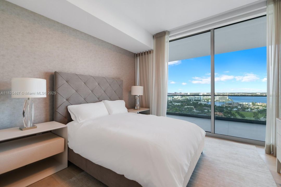 На продажу: $9,995,000 (3 спален, 4 ванн, 3592 Квадратных фут)