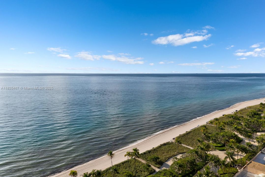 На продажу: $9,995,000 (3 спален, 4 ванн, 3592 Квадратных фут)