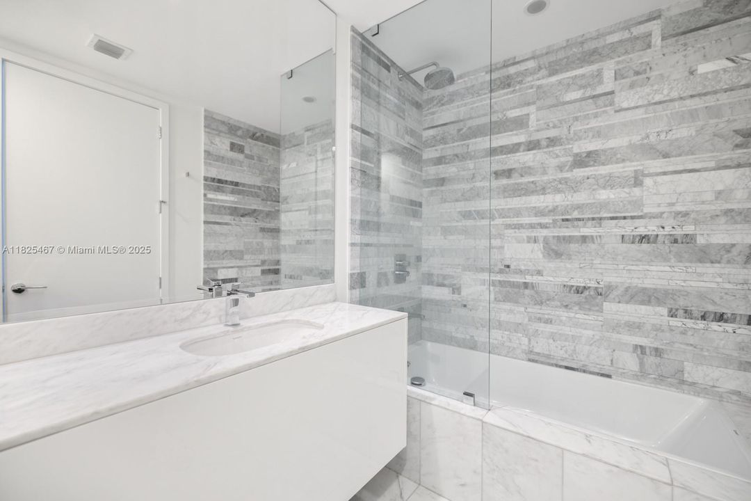 На продажу: $9,995,000 (3 спален, 4 ванн, 3592 Квадратных фут)