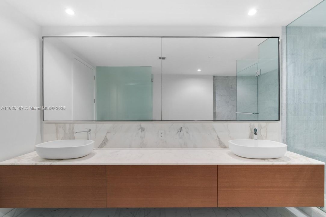 На продажу: $9,995,000 (3 спален, 4 ванн, 3592 Квадратных фут)