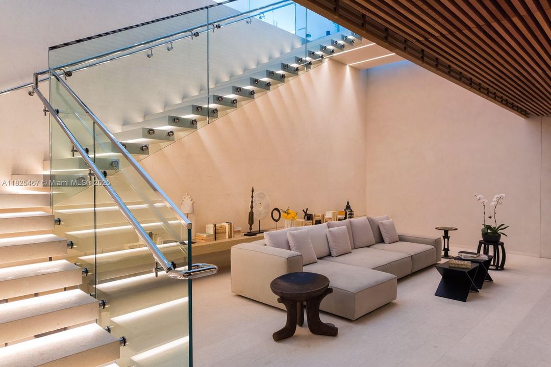 На продажу: $9,995,000 (3 спален, 4 ванн, 3592 Квадратных фут)