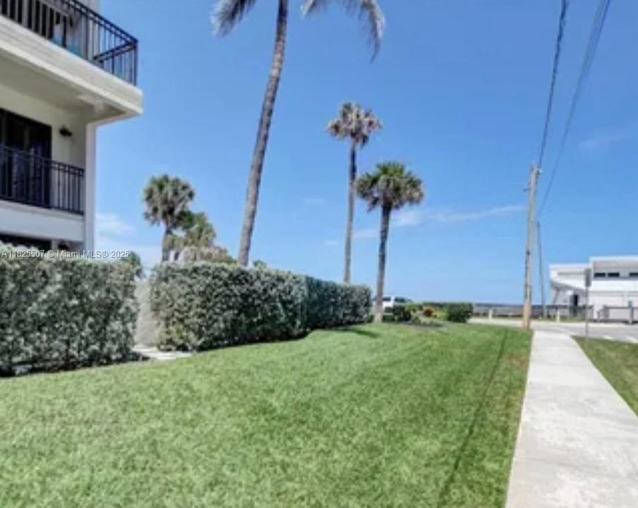 For Rent: $11,000 (2 beds, 2 baths, 1650 Square Feet)