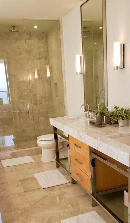 Activo con contrato: $19,000 (2 camas, 2 baños, 1685 Pies cuadrados)