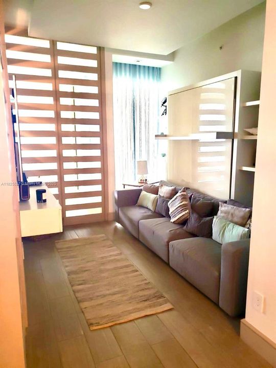 Activo con contrato: $19,000 (2 camas, 2 baños, 1685 Pies cuadrados)