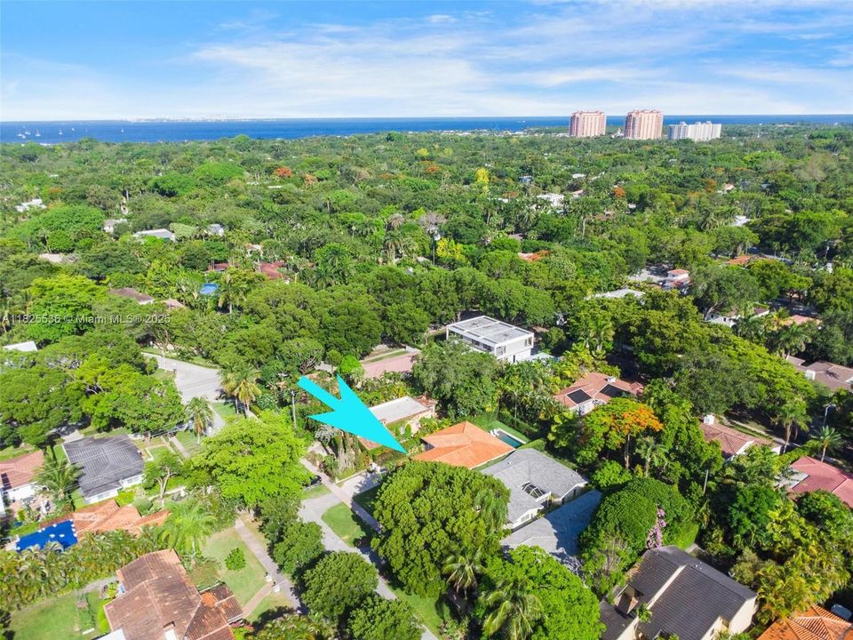 最近租的: $10,000 (3 贝兹, 2 浴室, 1894 平方英尺)