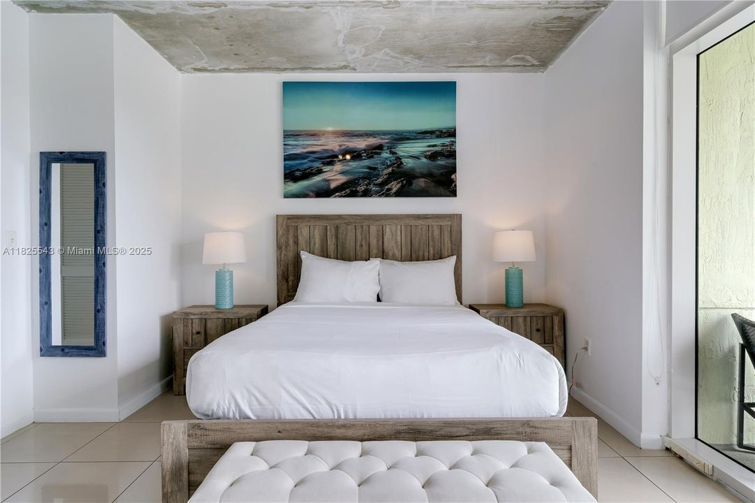 В аренду: $5,500 (2 спален, 2 ванн, 1190 Квадратных фут)