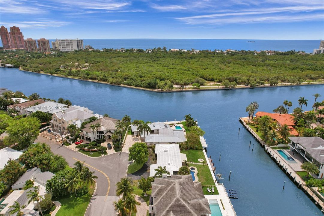 Vendido Recientemente: $3,500,000 (3 camas, 3 baños, 2014 Pies cuadrados)