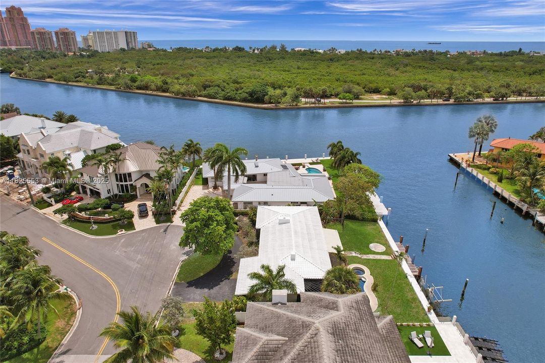 Vendido Recientemente: $3,500,000 (3 camas, 3 baños, 2014 Pies cuadrados)