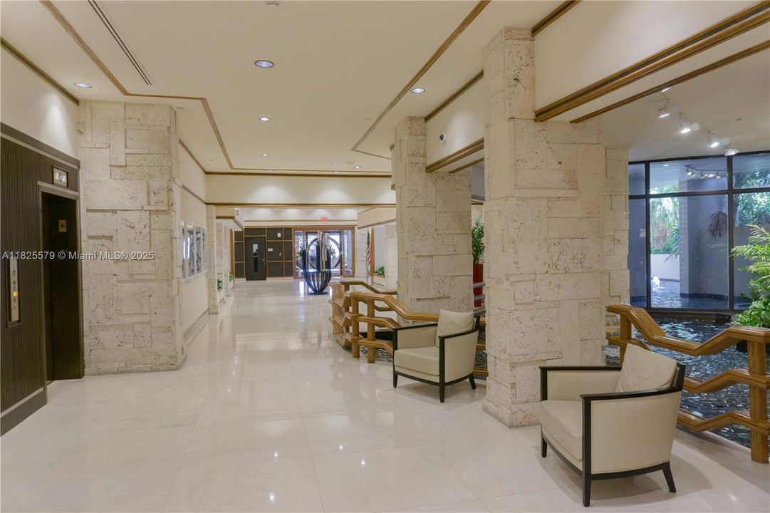 待售: $1,400,000 (2 贝兹, 2 浴室, 1882 平方英尺)