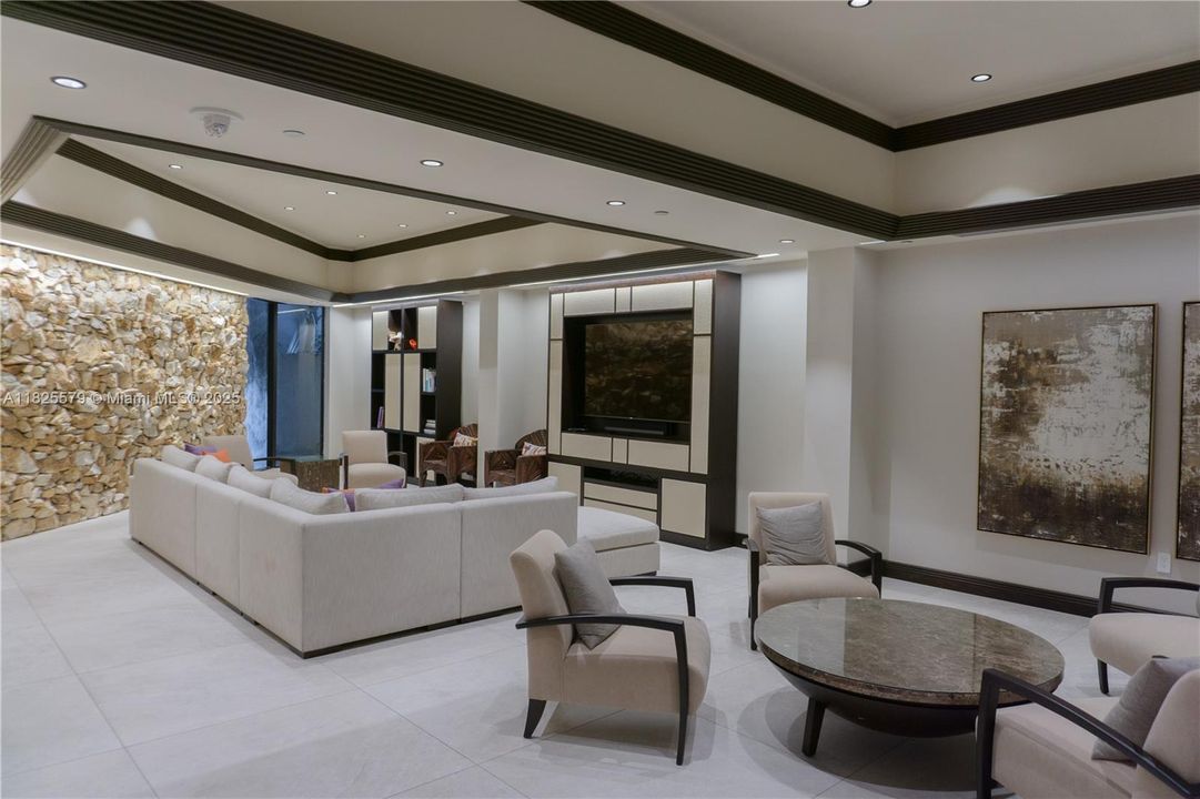 待售: $1,400,000 (2 贝兹, 2 浴室, 1882 平方英尺)