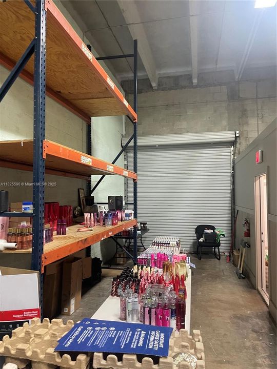 Active With Contract: $1,650 (0 beds, 0 baths, 0 Square Feet)