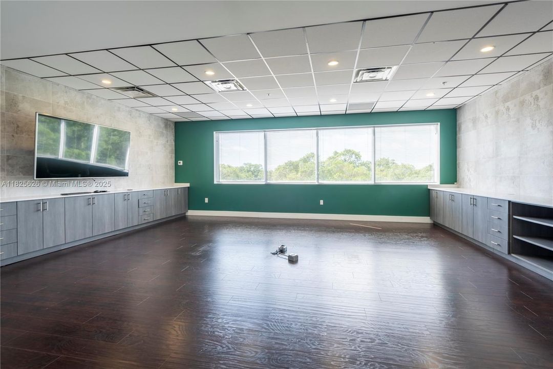 待售: $13,495,000 (0 贝兹, 0 浴室, 0 平方英尺)