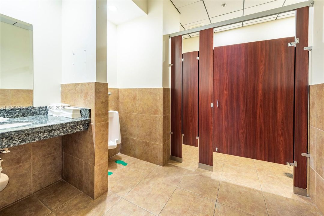 待售: $13,495,000 (0 贝兹, 0 浴室, 0 平方英尺)