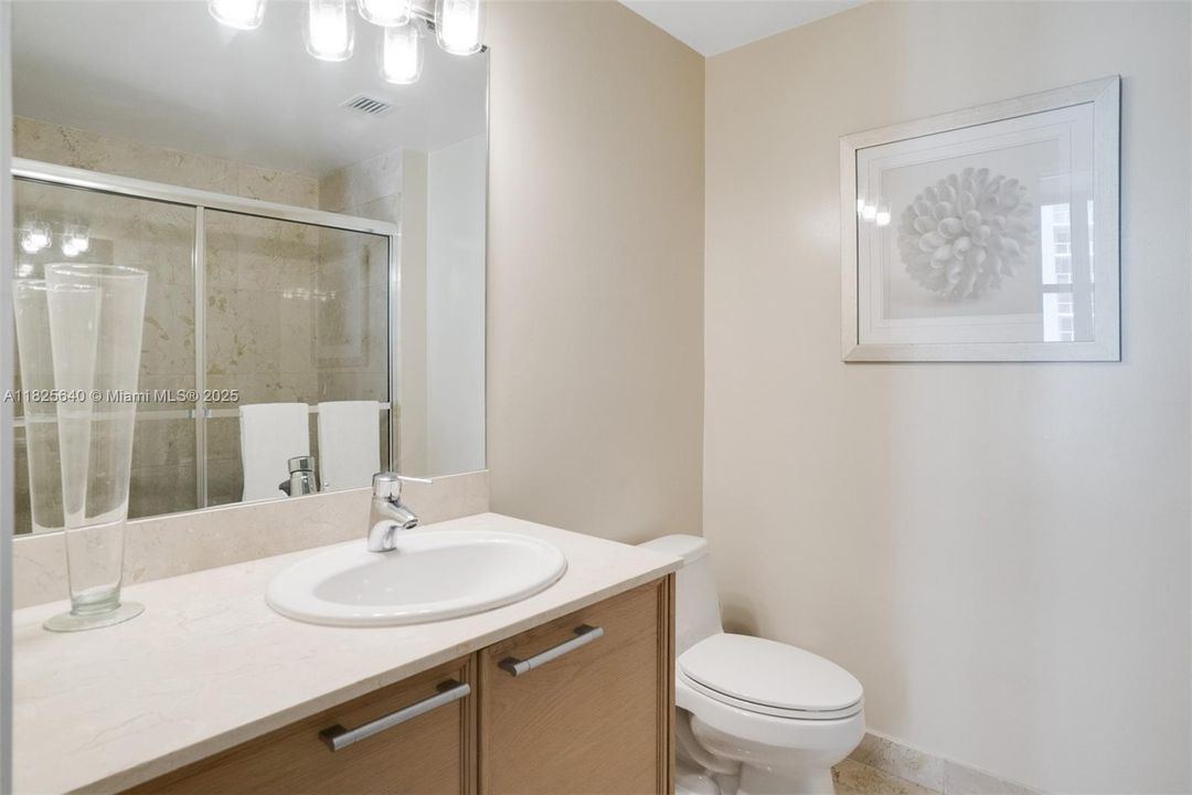 En Venta: $960,000 (2 camas, 2 baños, 1798 Pies cuadrados)