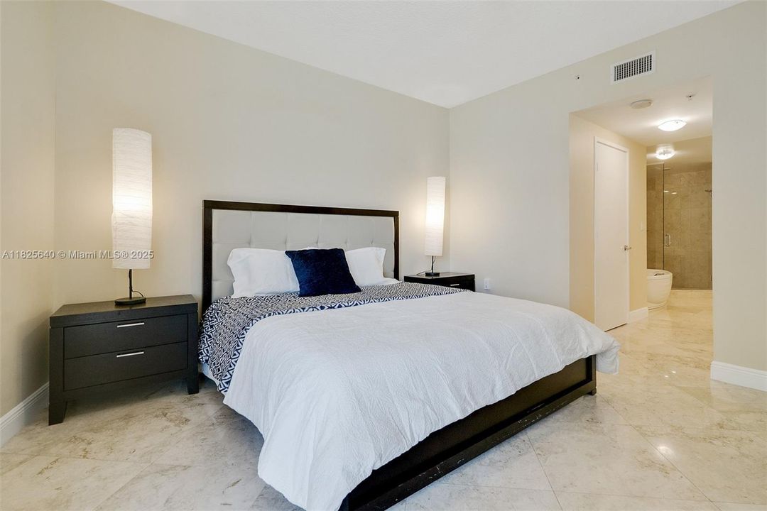 En Venta: $960,000 (2 camas, 2 baños, 1798 Pies cuadrados)