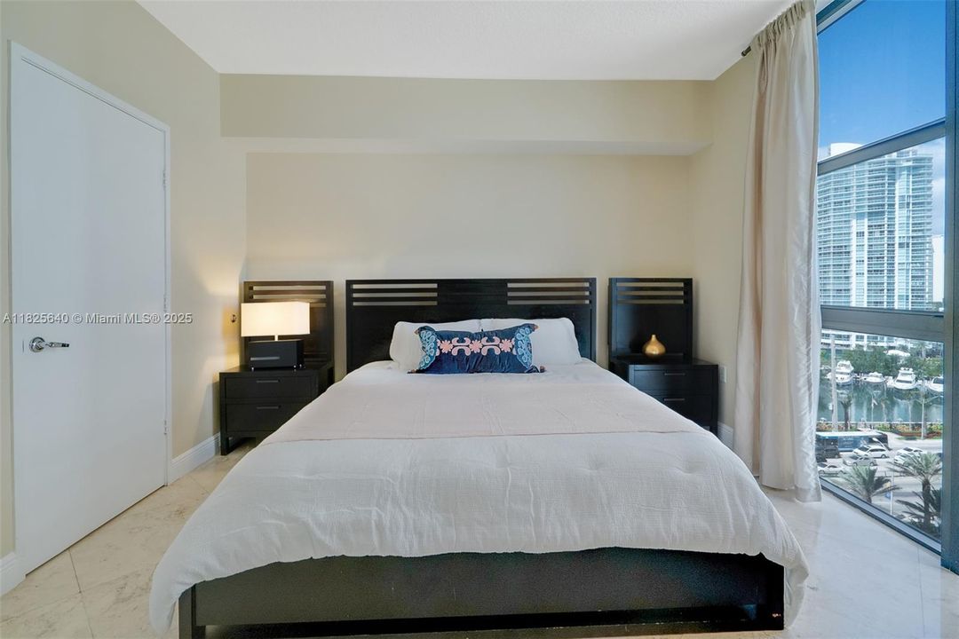 En Venta: $960,000 (2 camas, 2 baños, 1798 Pies cuadrados)