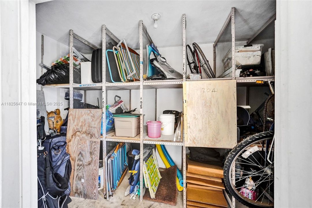 最近售出: $119,900 (1 贝兹, 1 浴室, 600 平方英尺)