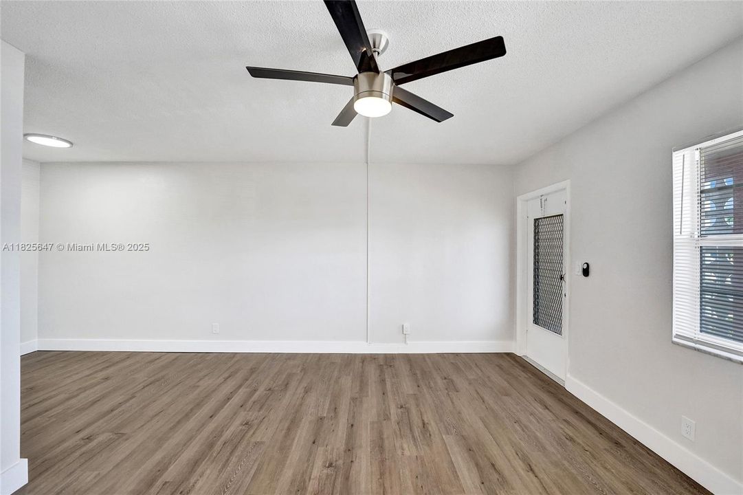 最近售出: $119,900 (1 贝兹, 1 浴室, 600 平方英尺)