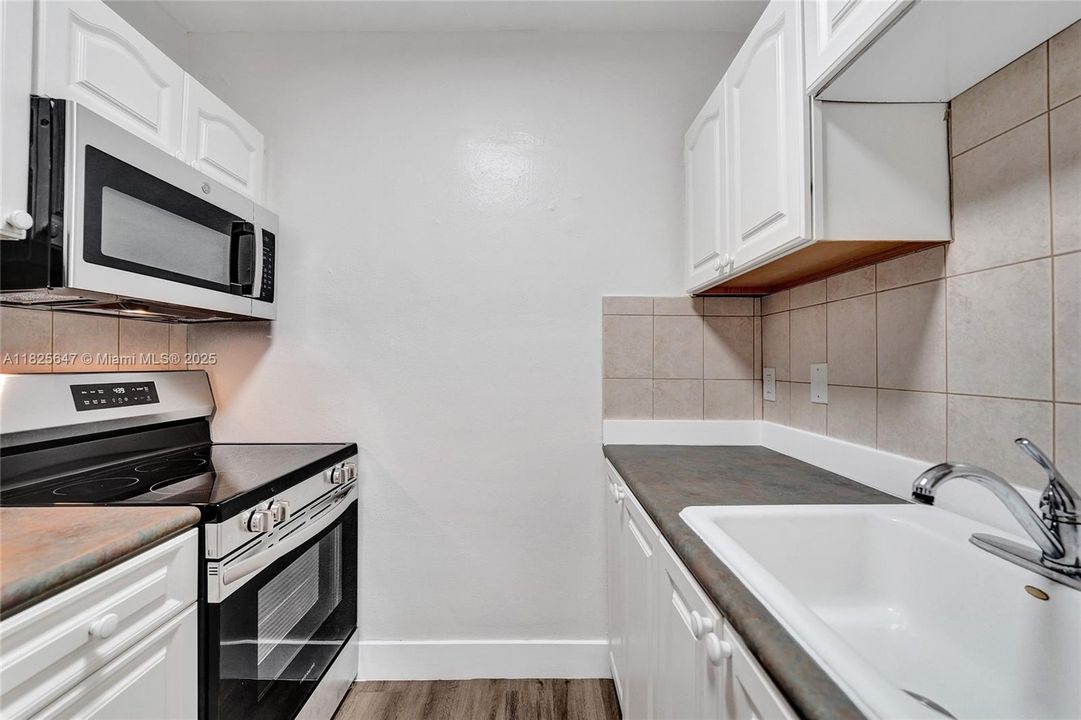 最近售出: $119,900 (1 贝兹, 1 浴室, 600 平方英尺)