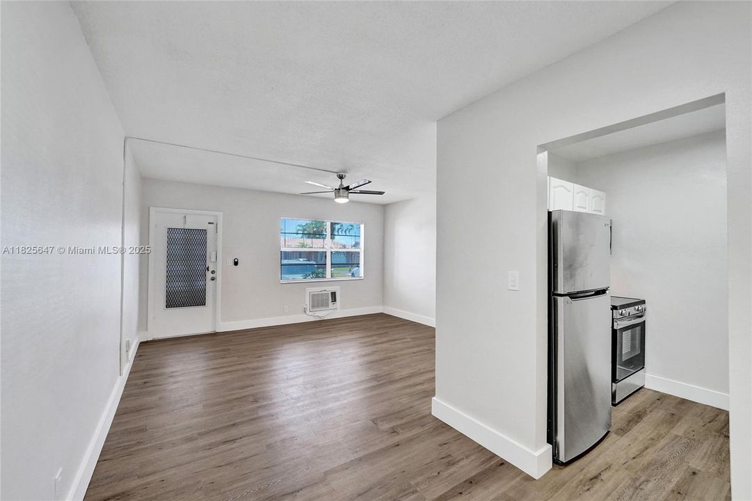 最近售出: $119,900 (1 贝兹, 1 浴室, 600 平方英尺)