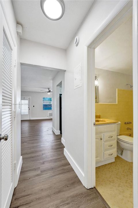 最近售出: $119,900 (1 贝兹, 1 浴室, 600 平方英尺)