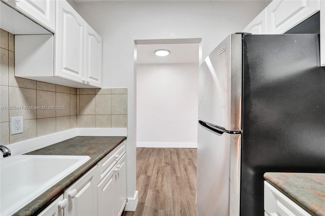 最近售出: $119,900 (1 贝兹, 1 浴室, 600 平方英尺)