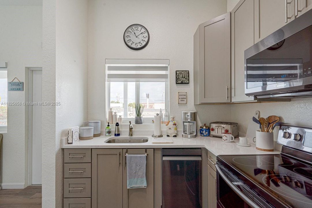 最近租的: $2,900 (1 贝兹, 1 浴室, 0 平方英尺)