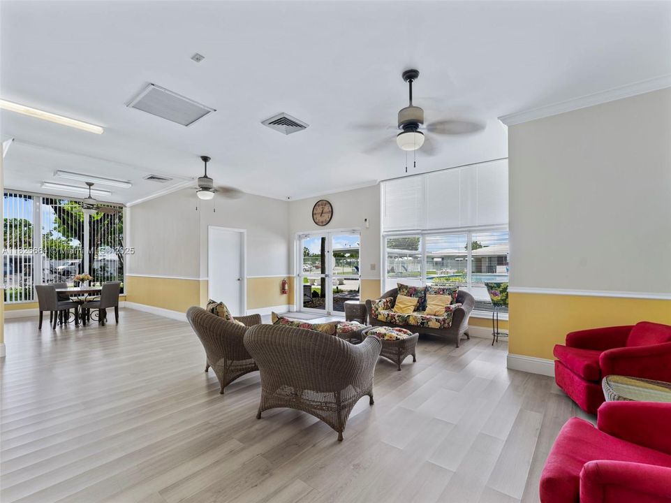 Activo con contrato: $312,000 (3 camas, 2 baños, 1154 Pies cuadrados)