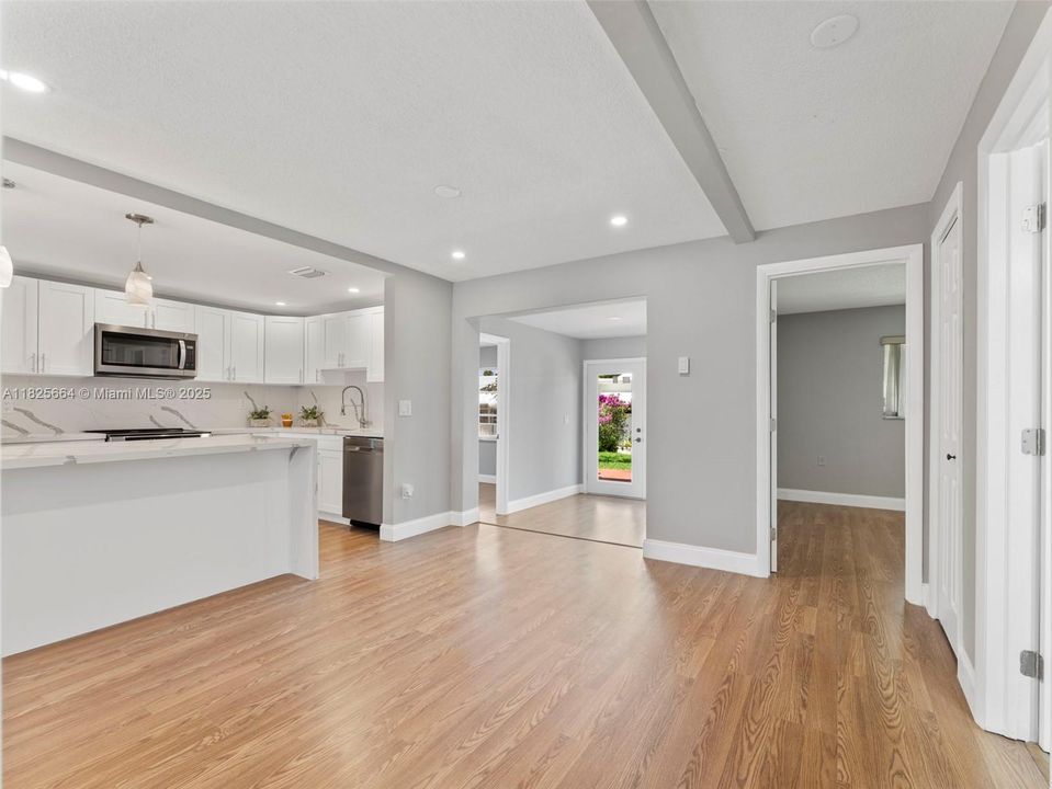 Activo con contrato: $312,000 (3 camas, 2 baños, 1154 Pies cuadrados)