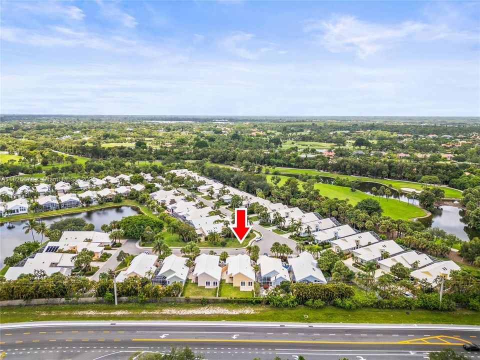 Недавно продано: $599,000 (3 спален, 2 ванн, 1536 Квадратных фут)