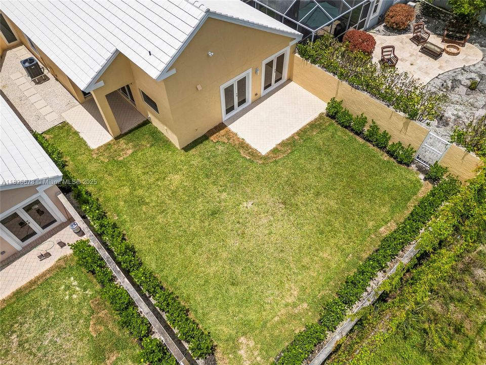 Недавно продано: $599,000 (3 спален, 2 ванн, 1536 Квадратных фут)