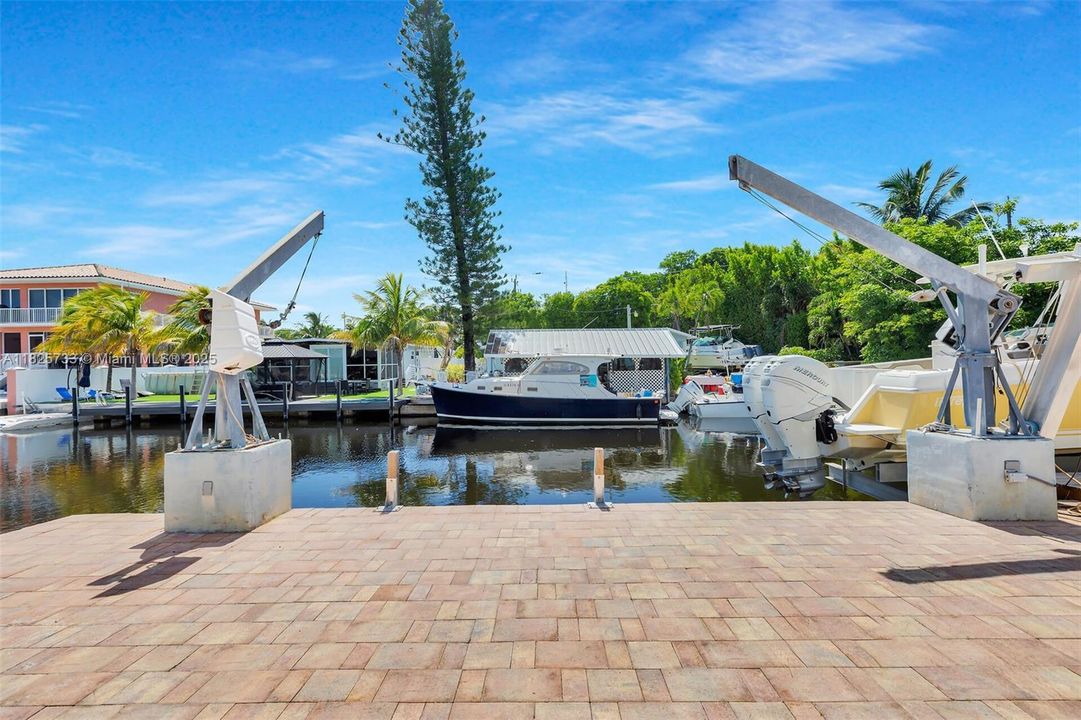 待售: $1,390,000 (3 贝兹, 2 浴室, 1551 平方英尺)