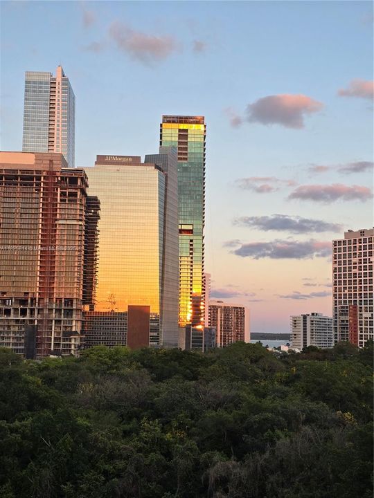 待售: $450,000 (1 贝兹, 1 浴室, 675 平方英尺)