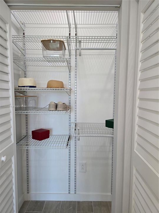 待售: $450,000 (1 贝兹, 1 浴室, 675 平方英尺)