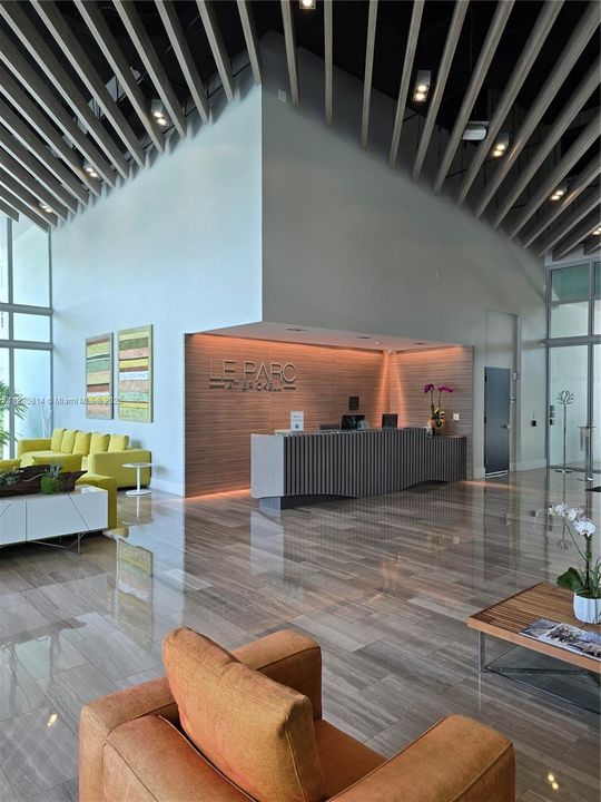 待售: $450,000 (1 贝兹, 1 浴室, 675 平方英尺)