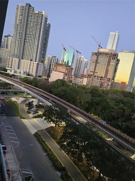 待售: $450,000 (1 贝兹, 1 浴室, 675 平方英尺)