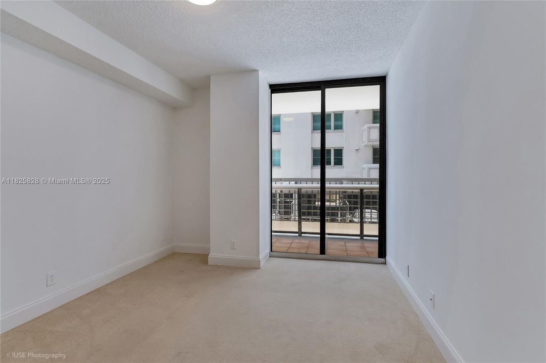 最近售出: $785,000 (2 贝兹, 2 浴室, 1260 平方英尺)