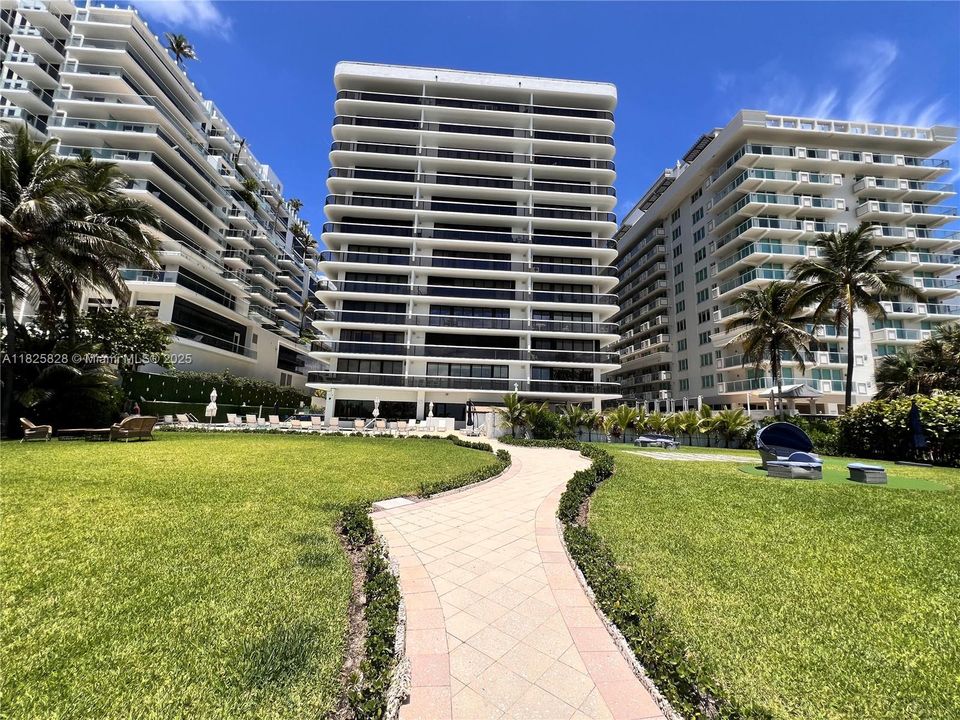 最近售出: $785,000 (2 贝兹, 2 浴室, 1260 平方英尺)