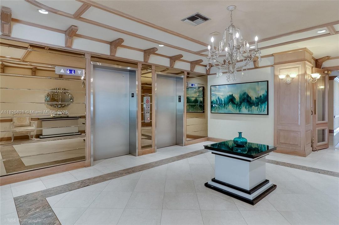 最近售出: $785,000 (2 贝兹, 2 浴室, 1260 平方英尺)