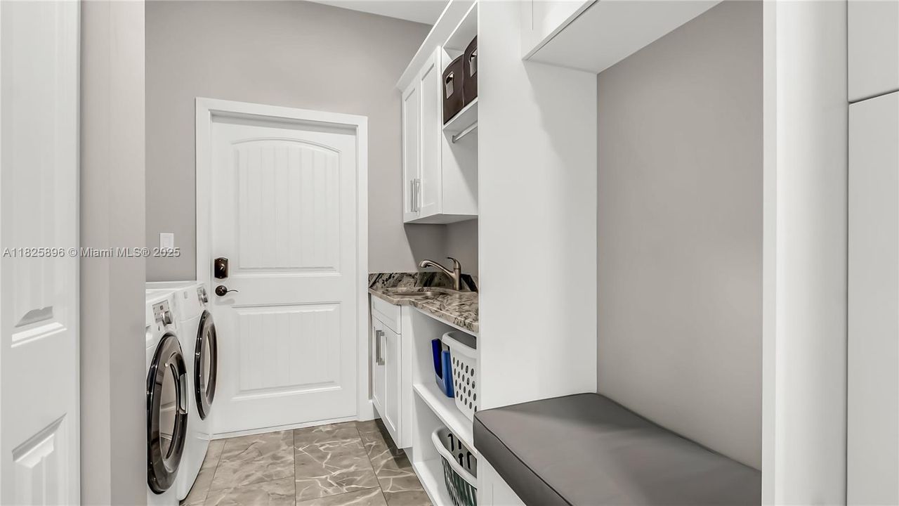 For Sale: $1,299,995 (5 beds, 3 baths, 2766 Square Feet)