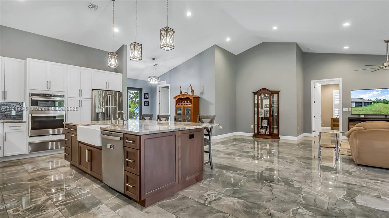 For Sale: $1,299,995 (5 beds, 3 baths, 2766 Square Feet)