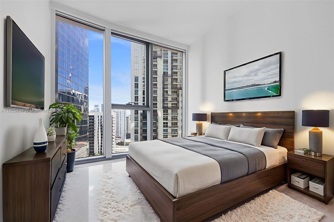 Recently Sold: $2,750,000 (3 beds, 2 baths, 2271 Square Feet)