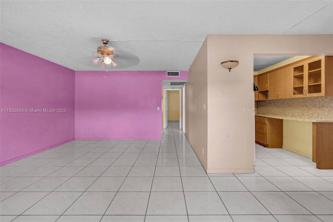 Vendido Recientemente: $119,900 (2 camas, 1 baños, 953 Pies cuadrados)