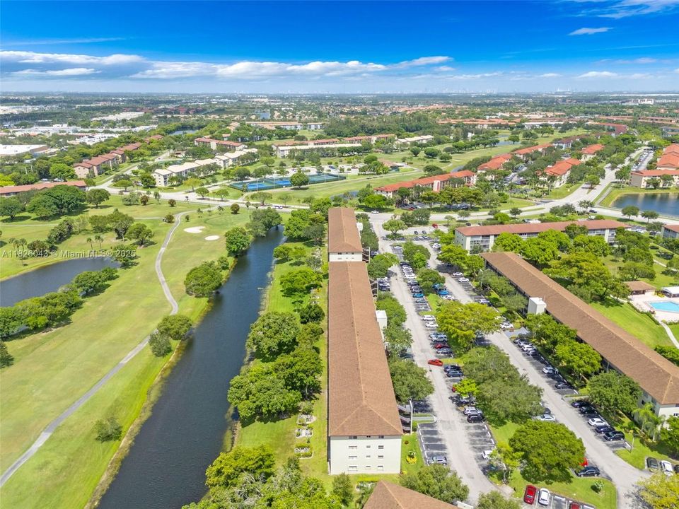 Vendido Recientemente: $119,900 (2 camas, 1 baños, 953 Pies cuadrados)