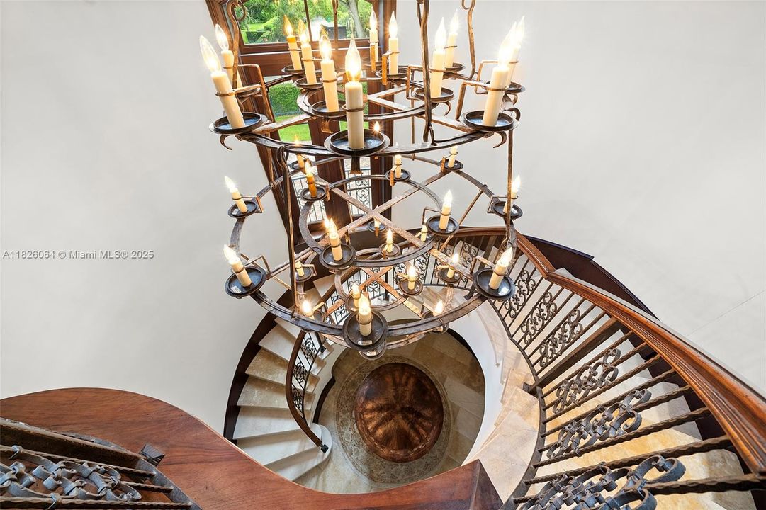 待售: $14,940,000 (7 贝兹, 6 浴室, 11493 平方英尺)