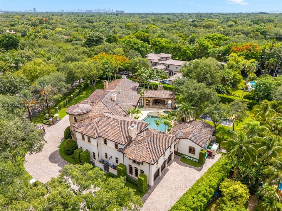 待售: $14,940,000 (7 贝兹, 6 浴室, 11493 平方英尺)