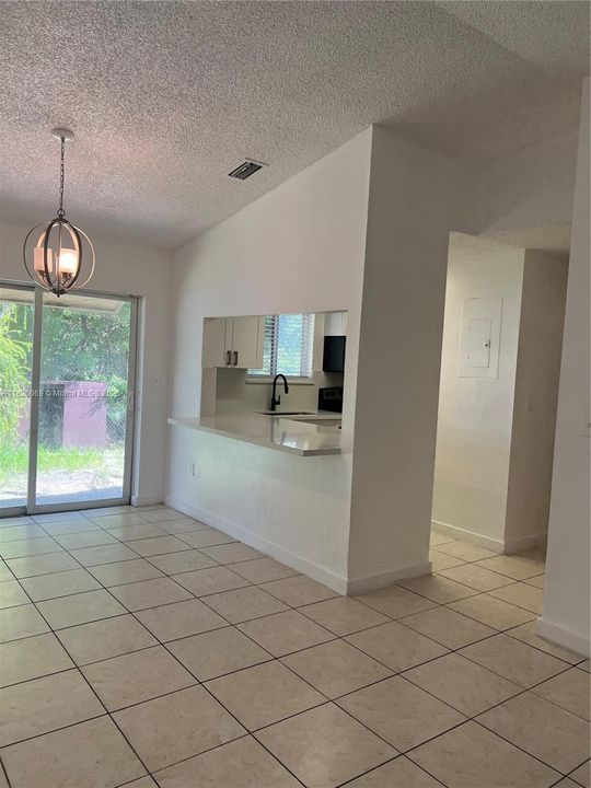 Recientemente alquilado: $2,750 (3 camas, 2 baños, 1843 Pies cuadrados)