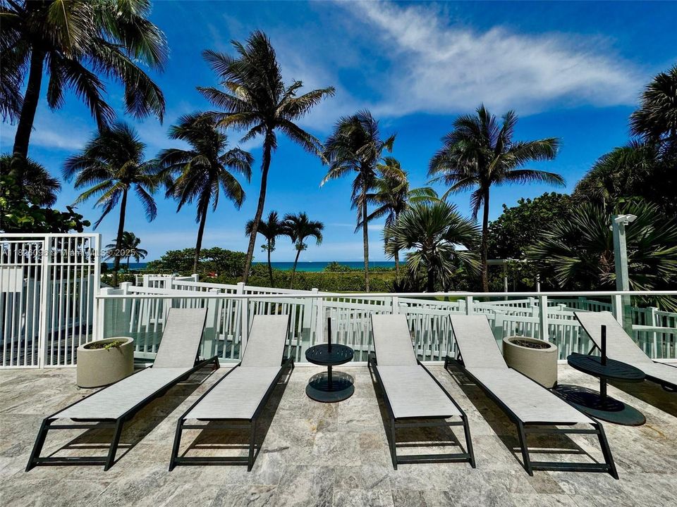 For Sale: $1,149,000 (2 beds, 2 baths, 1740 Square Feet)